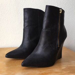 Steve Madden Black Wedge Booties